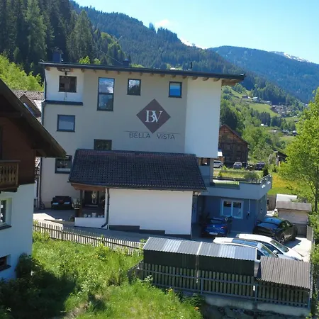 Bella Vista